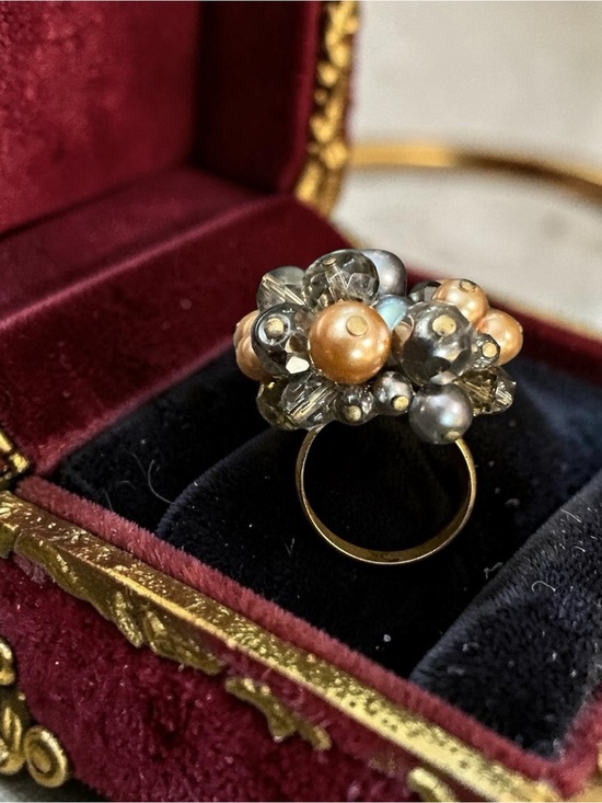 Jewelry - Vintage Cluster Pearl Cocktail Ring - Adjustable